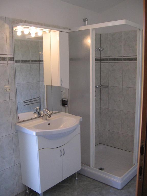 Guest House Caterina Porec Ngoại thất bức ảnh