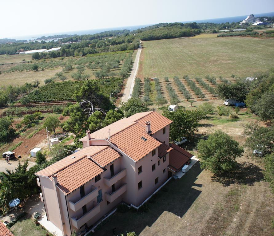 Guest House Caterina Porec Ngoại thất bức ảnh